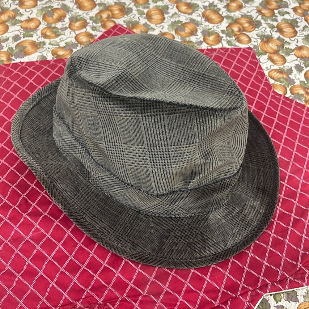 Vintage Rival Barneys New York Made in Italy Bucket Hat Size L